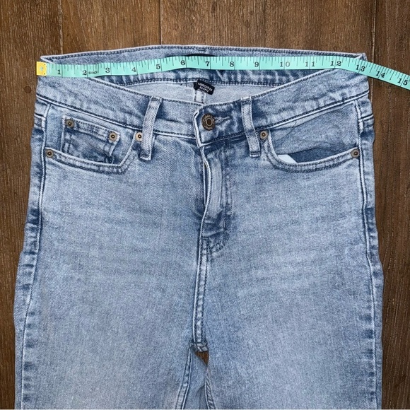 Vintage Calvin Klein Jeans Women’s 26 High Rise Straight Ankle Crop - Picture 3 of 10